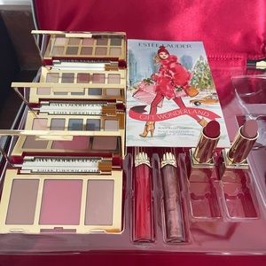 Estée Lauder eye shadow and blush palette